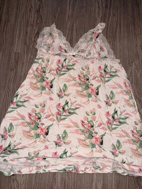 Daisy Fuentes Floral Lace Trim Chemise in White, Pink & Green